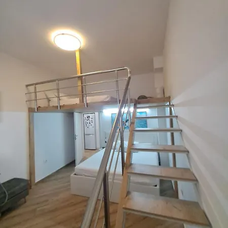 Keesi 3 Apartman *